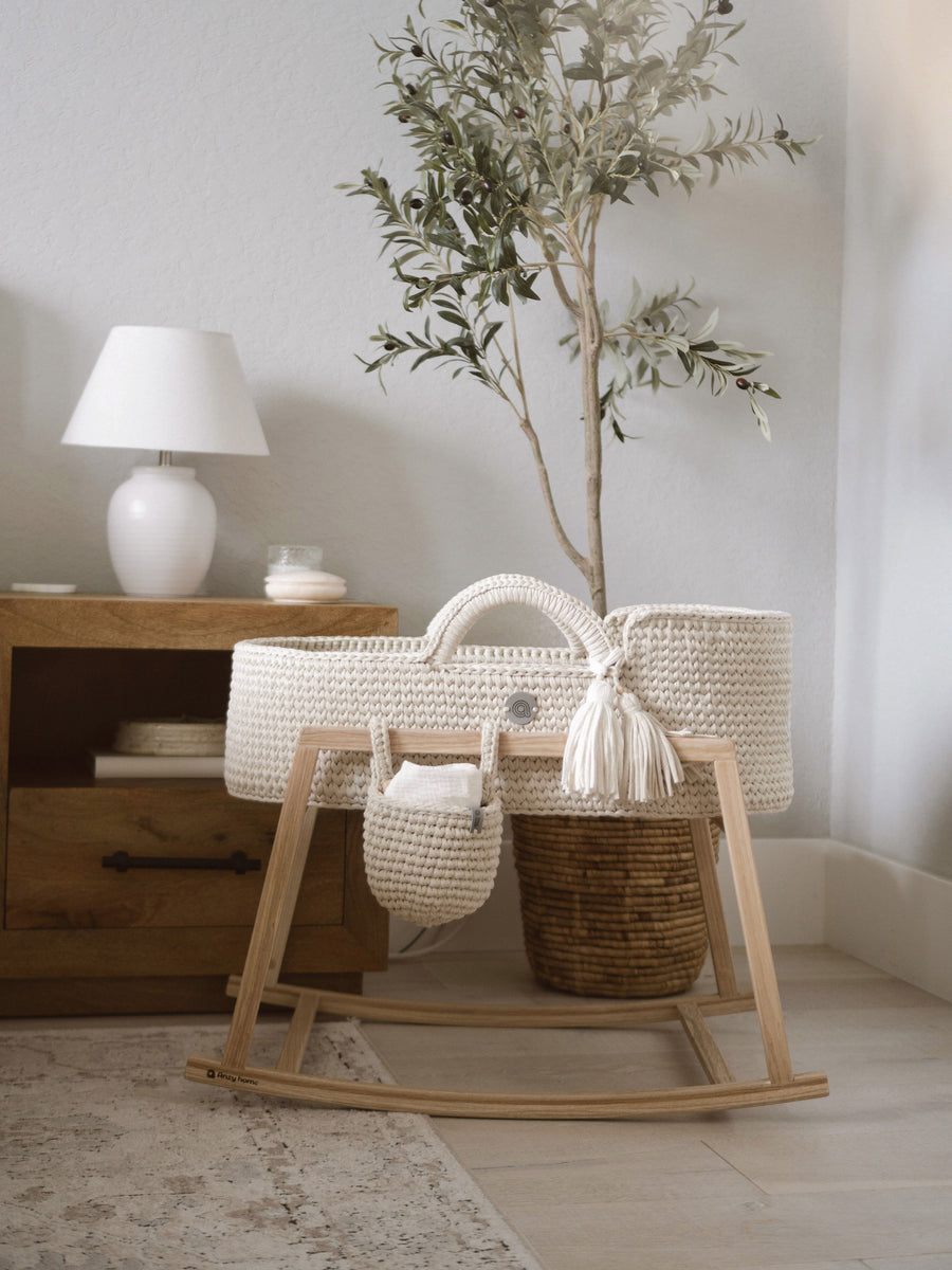 XL Moses Basket with Straight Hood | Safe & Unique by Anzy Home