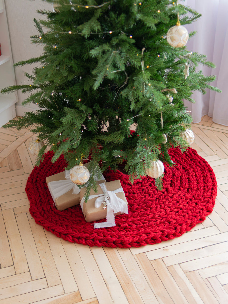 Hand crocheted tree skirt vintage popular christmas