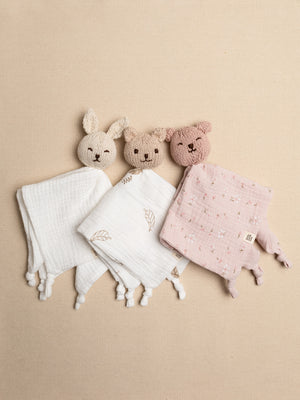 Hand-knitted bunny and bear baby comforters in white and pink – Anzy Home