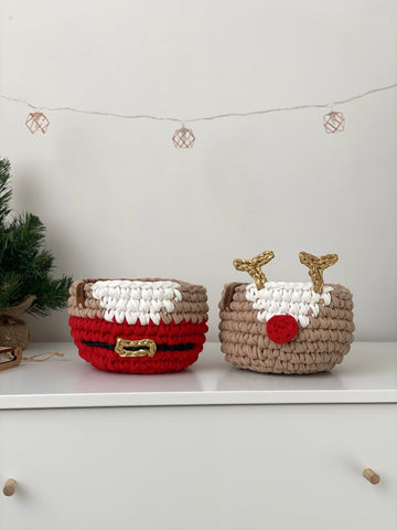 Christmas deer and Santa decoration baskets