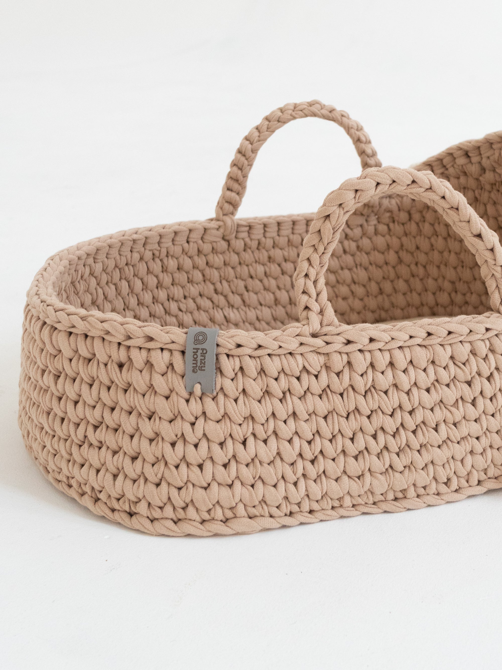 Doll Moses Basket Macrame Hood w/Rocking Stand – Anzy Home