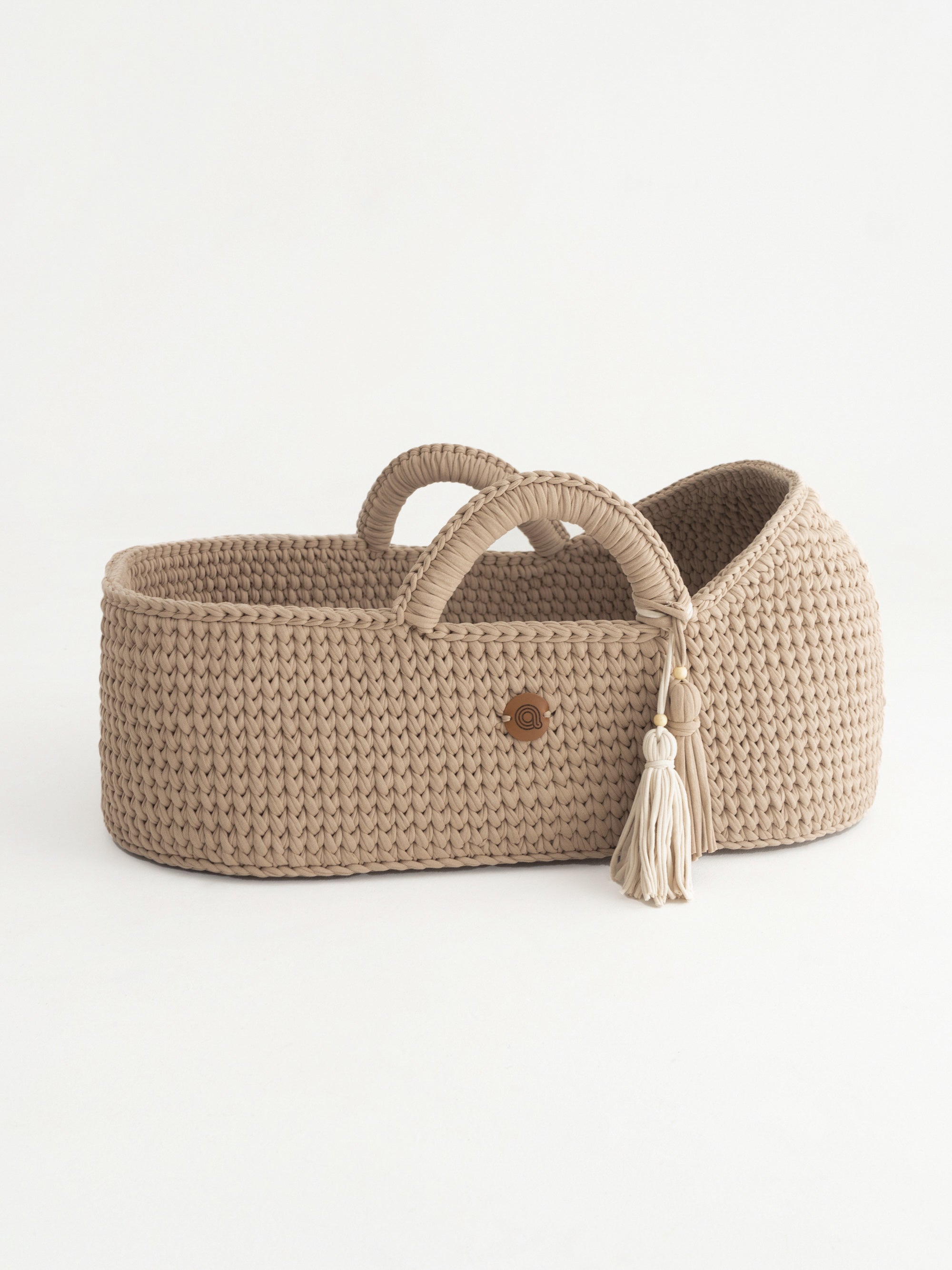 XL Moses Basket with Round Hood for Loungers | Anzy Home