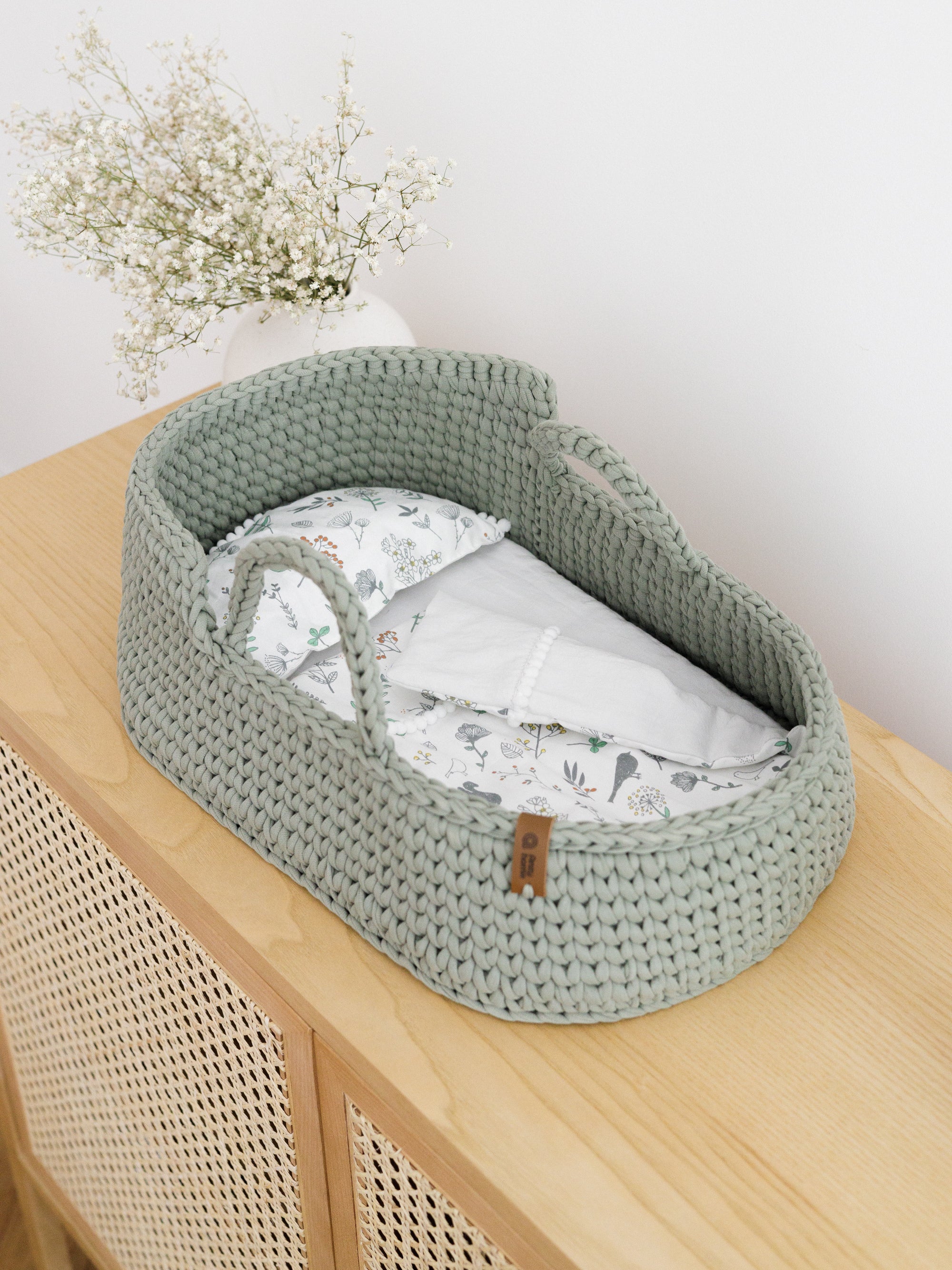 Anzy Home Handcrafted Doll Moses Basket With Straight Hood