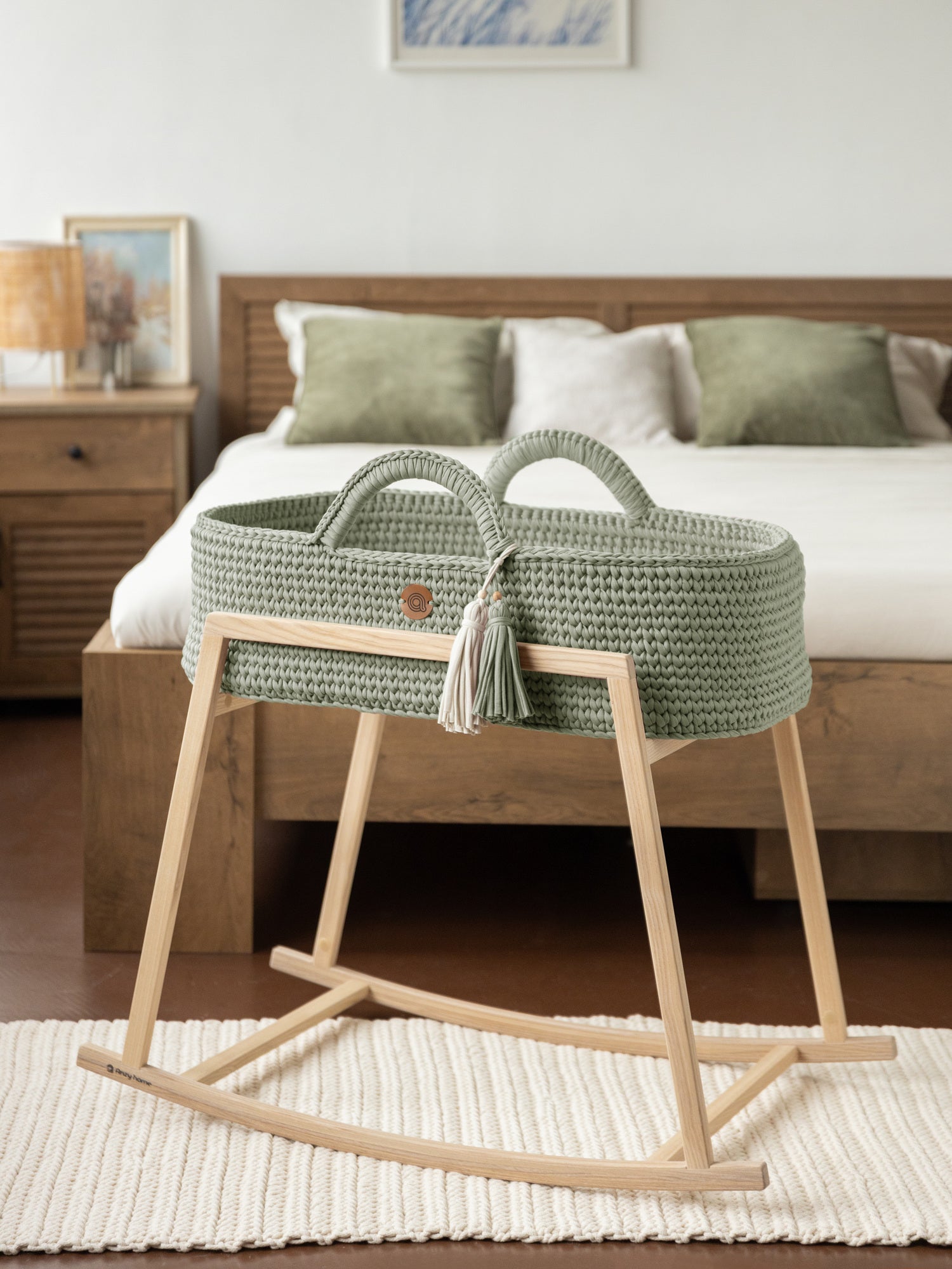 Set of XL Moses Basket & Rocking Stand