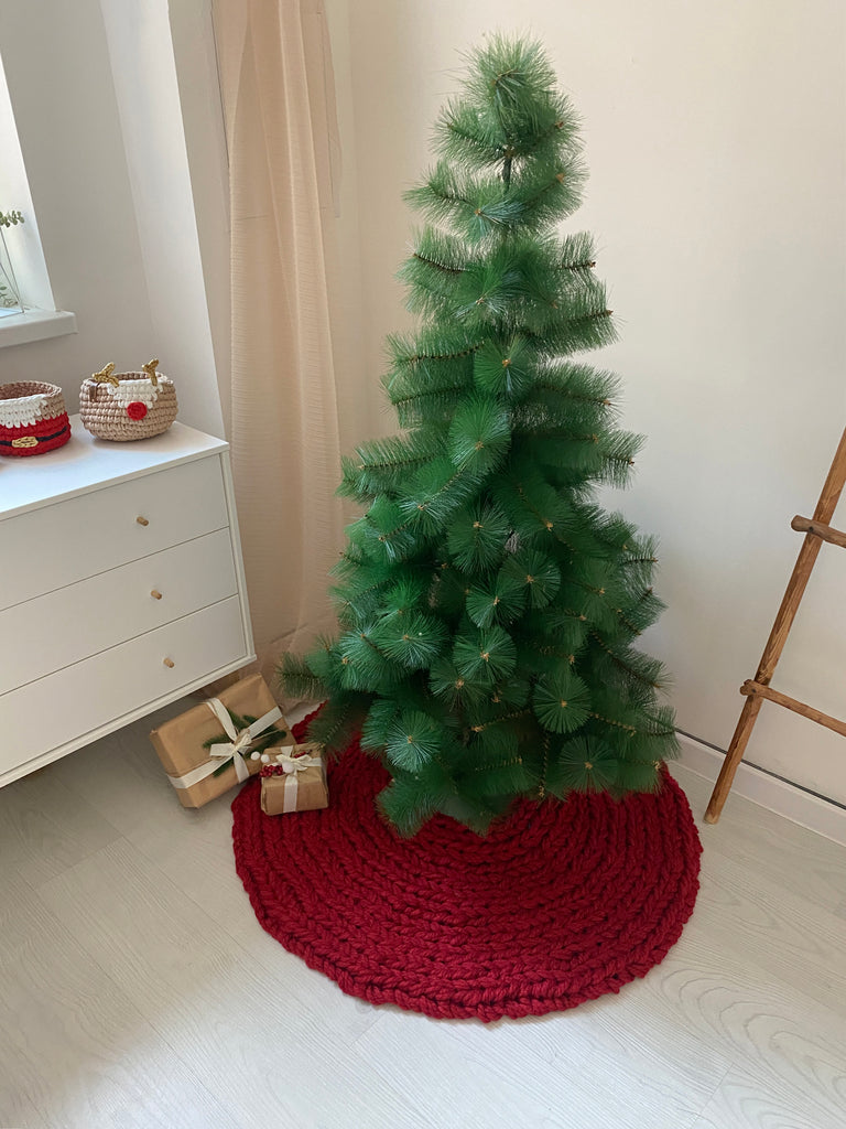 Red knitted Christmas tree skirt