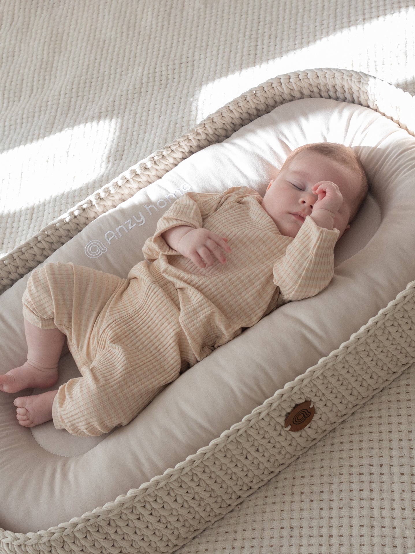 アトリエgg baby Baby Lounging and Changing Basket XL 3-in-1 – Anzy Home