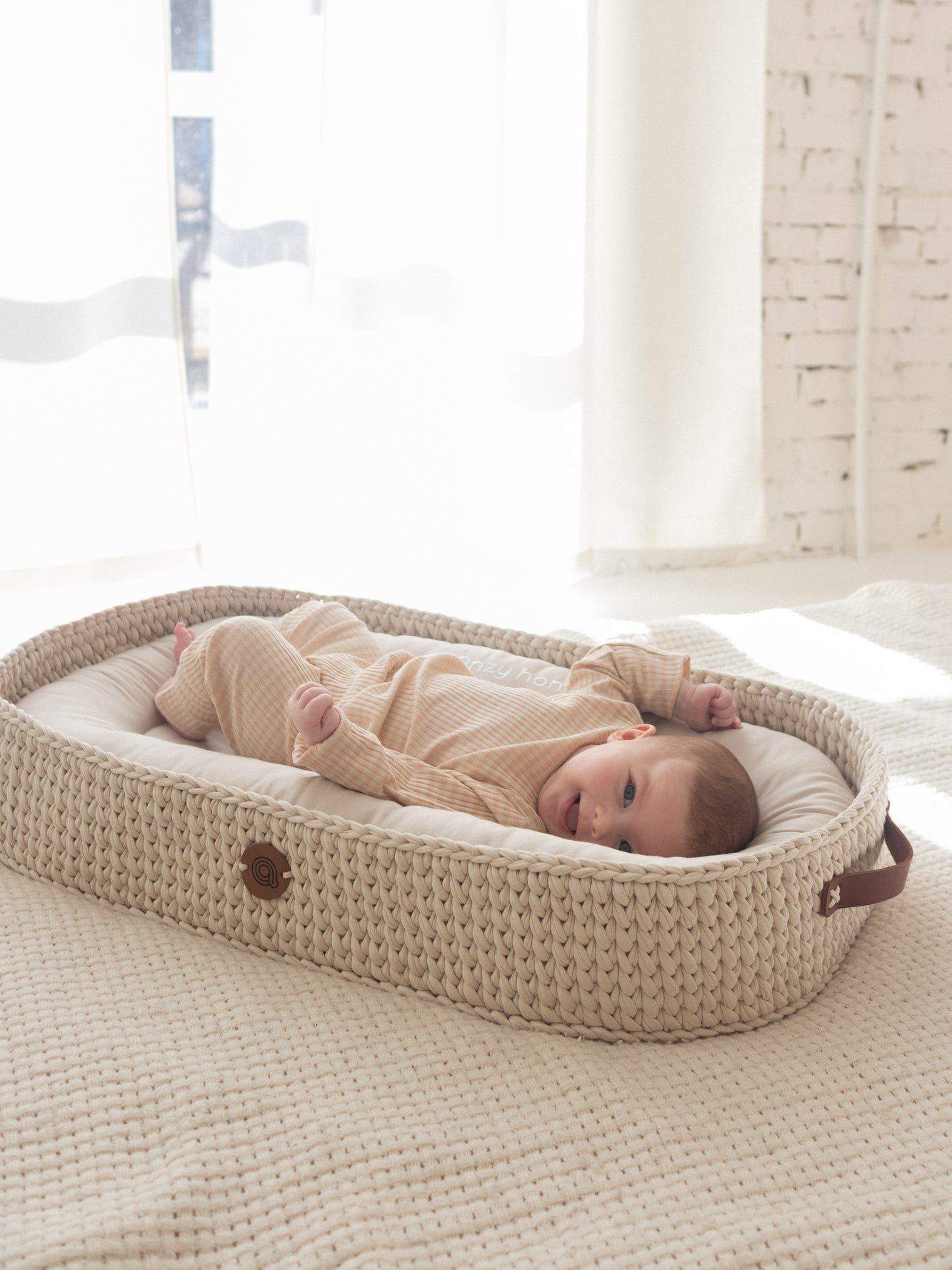 Bundle Baby Lounging and Changing Basket XL