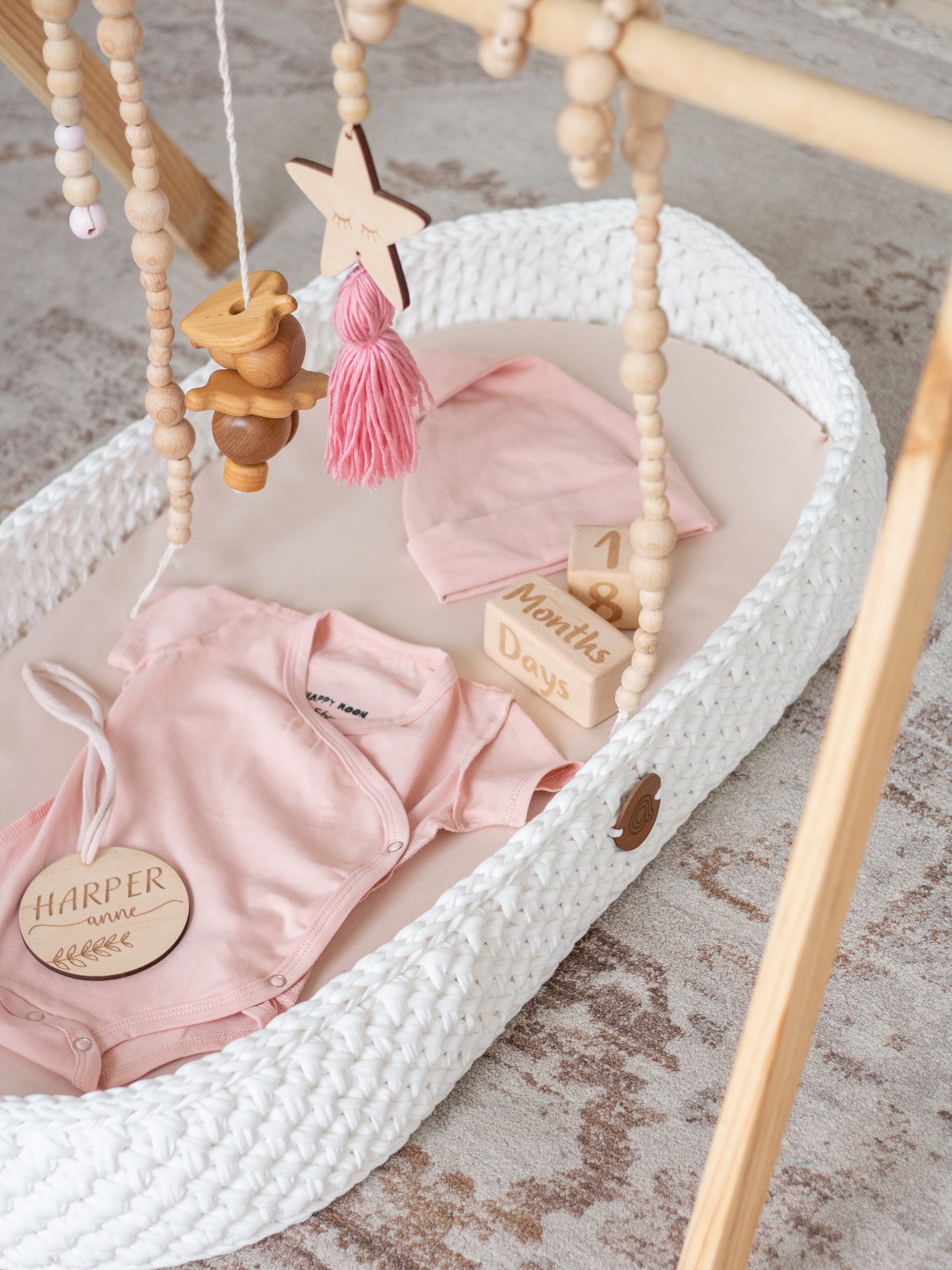 Changing table basket by Anzy Home