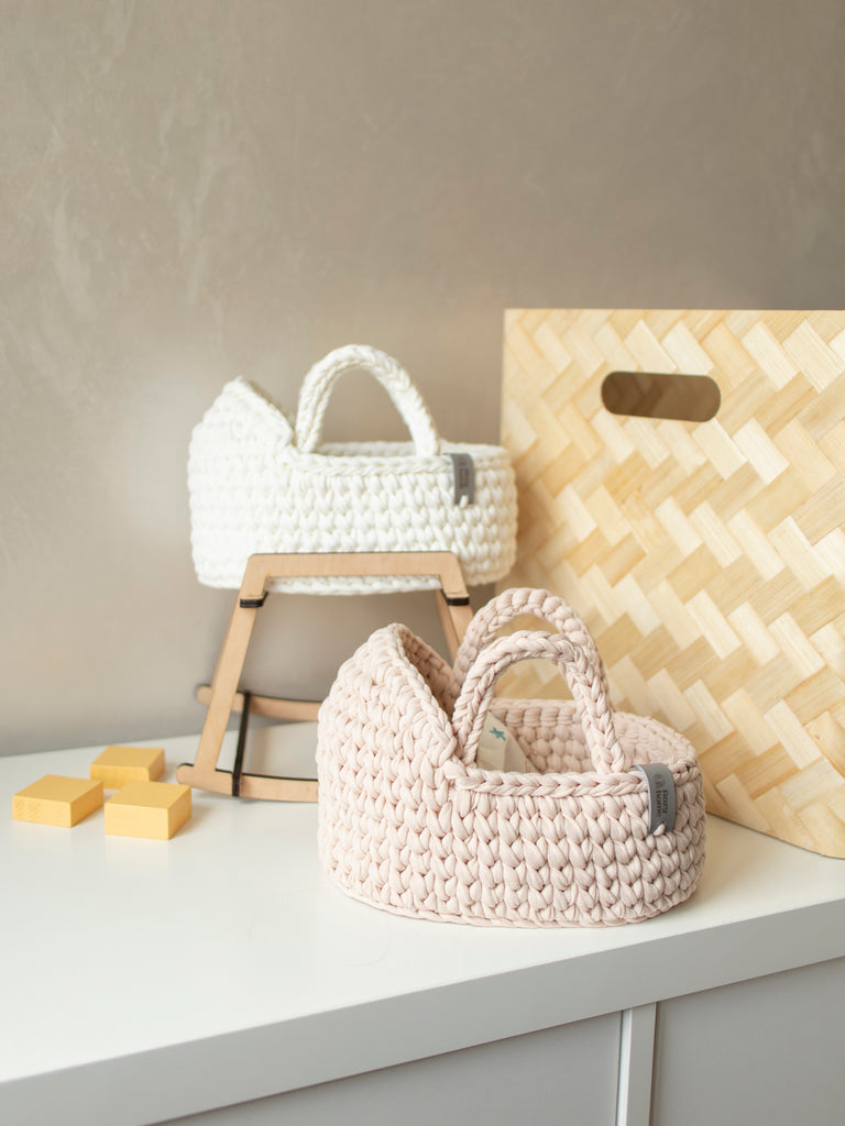 Doll bassinet with a hood Anzy Home